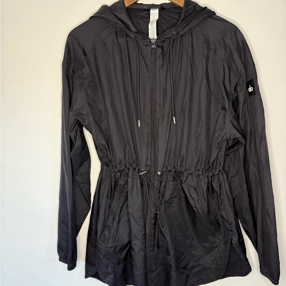 ALO Yoga Hooded Women's Lightweight Jacket